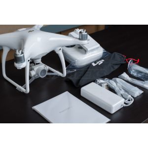DJI Phantom 4