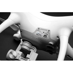 DJI Phantom 4