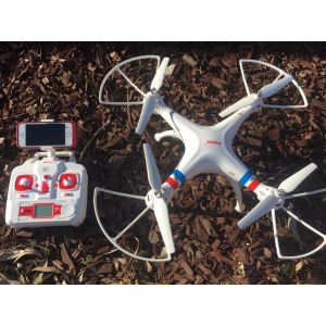 Syma X8W